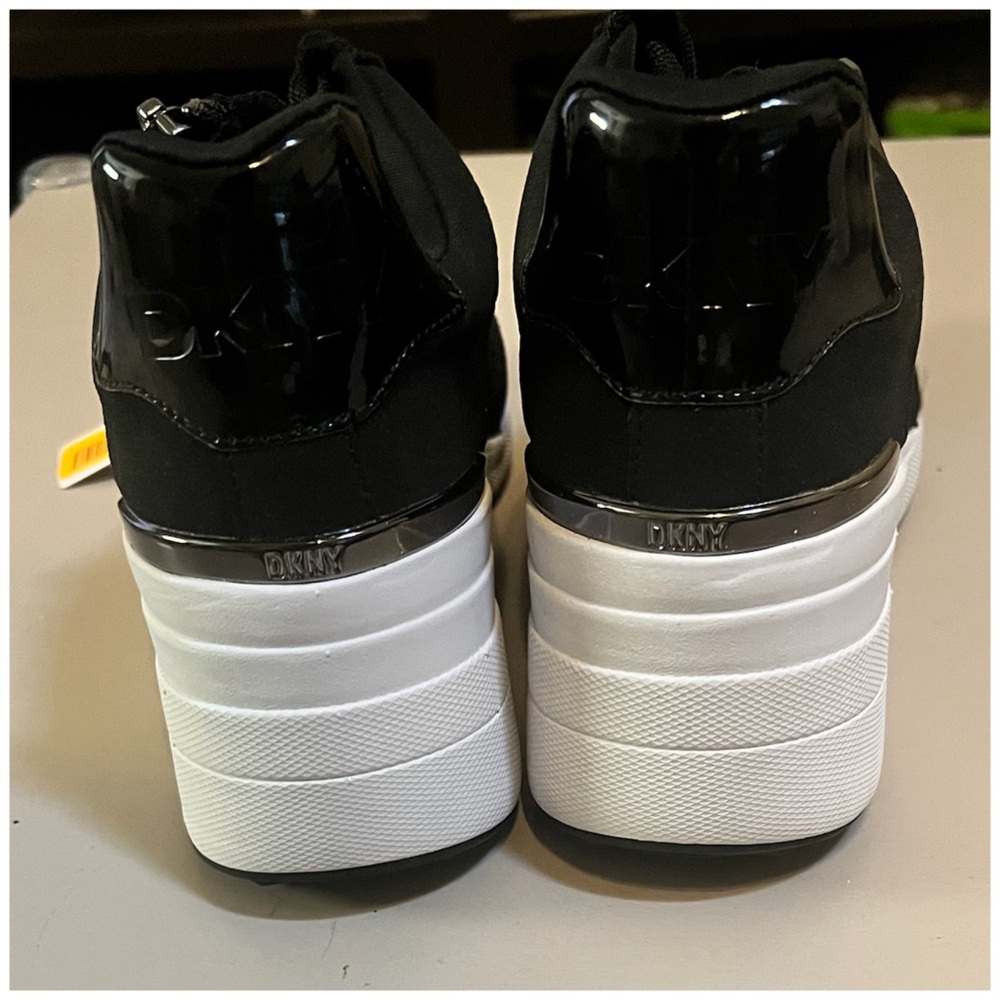 DKNY• 
Women's Kalina Lace-Up Wedge Sneakers - Picture 7 of 7